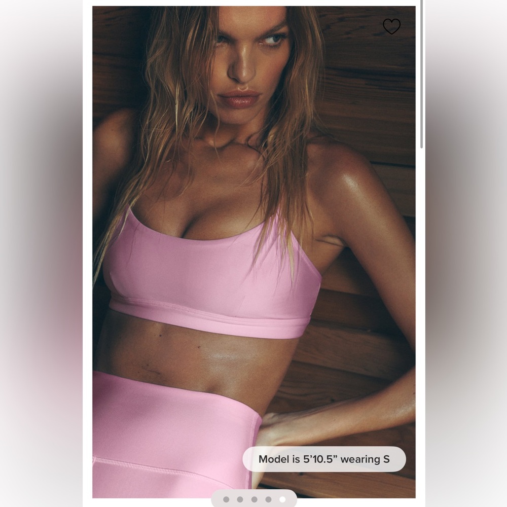 Alo Airlift Intrigue Bra sweet pink